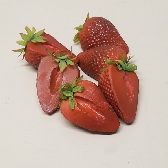 Artifical Faux Strawberry Decor (Pack of 8) - Picture 2 of 7